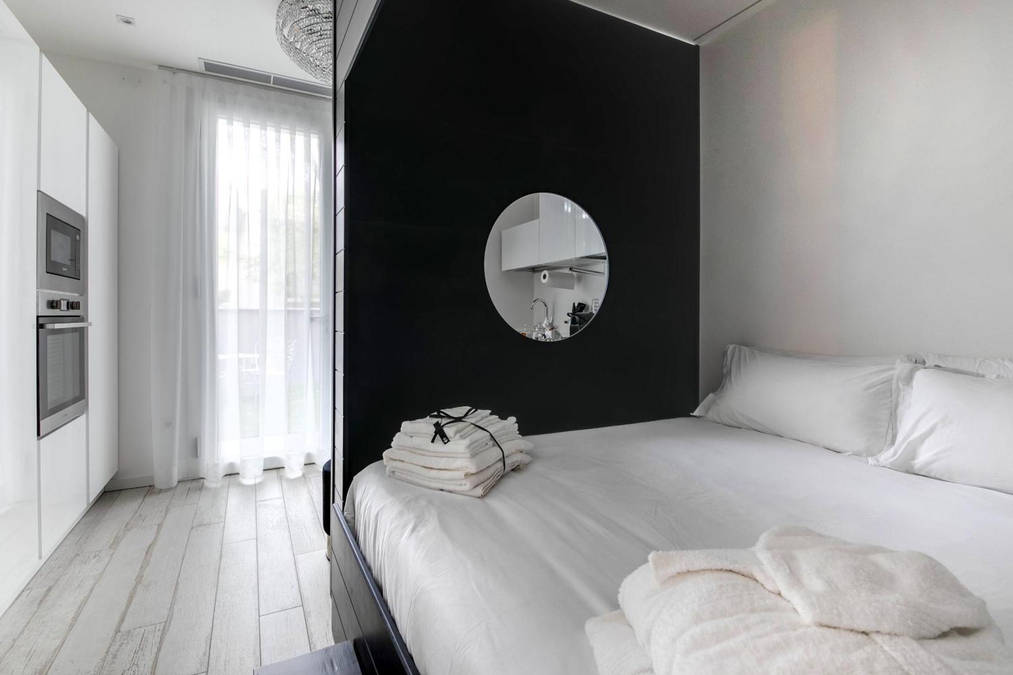 Villa Monti Suites&Aparts Чезенатико Екстериор снимка